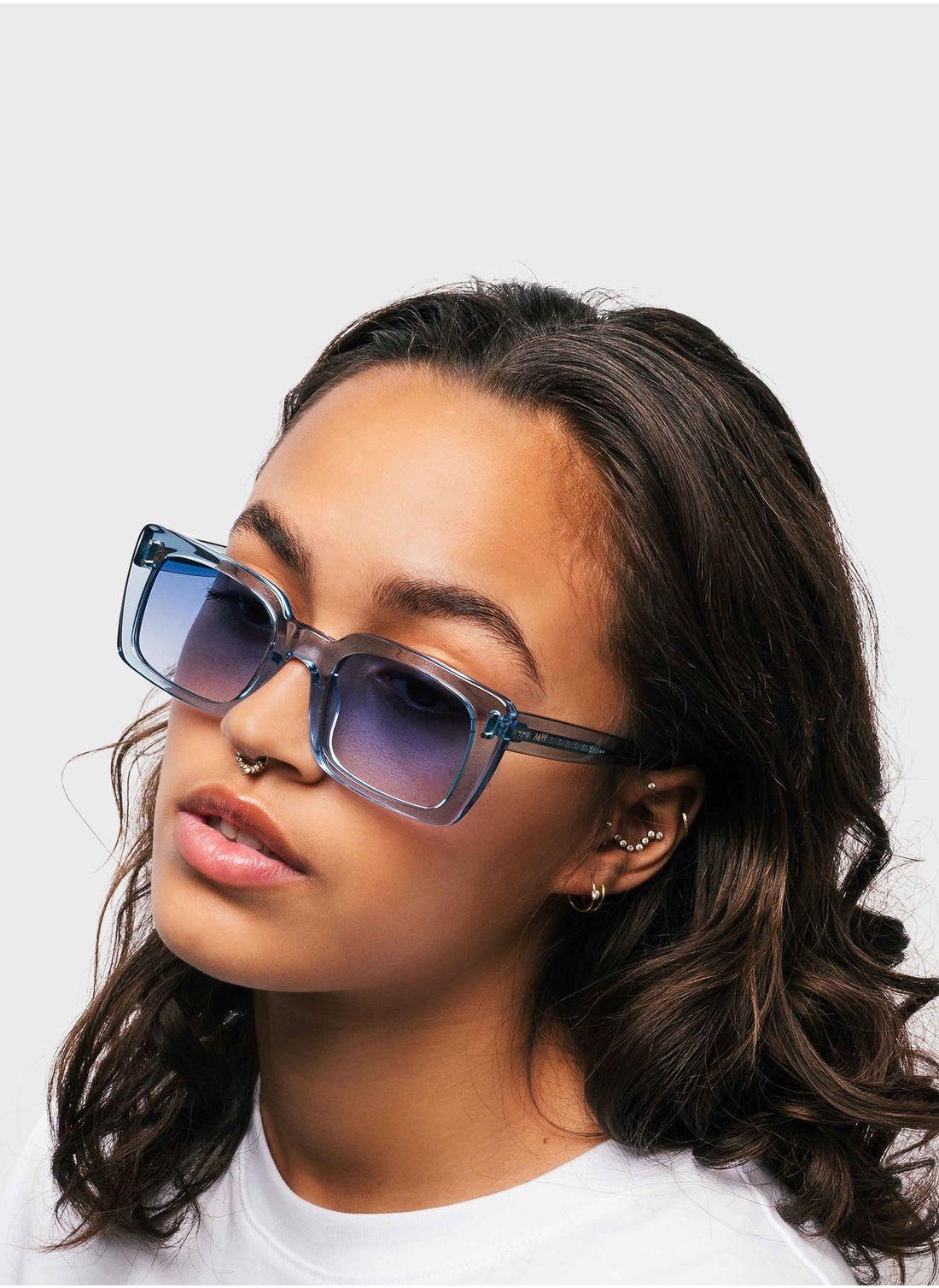 buy-messyweekend-anna-wayfarers-sunglasses_ahx