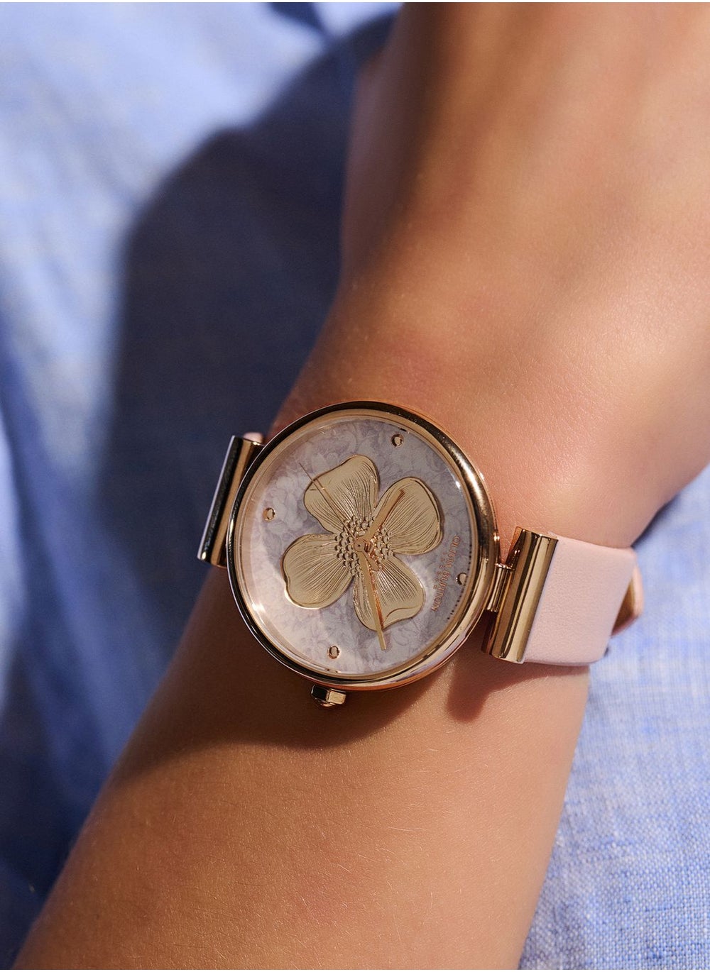 buy-olivia-burton-ob-signature-dogwood-t-bar-analog-watch_bus