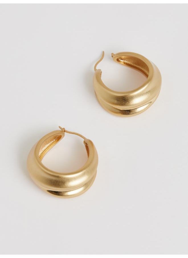 buy-reiss-sophie-sculptural-hoop-earring_mst