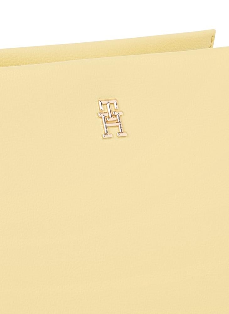 buy-tommy-hilfiger-mini-crossbody-bag_0qg