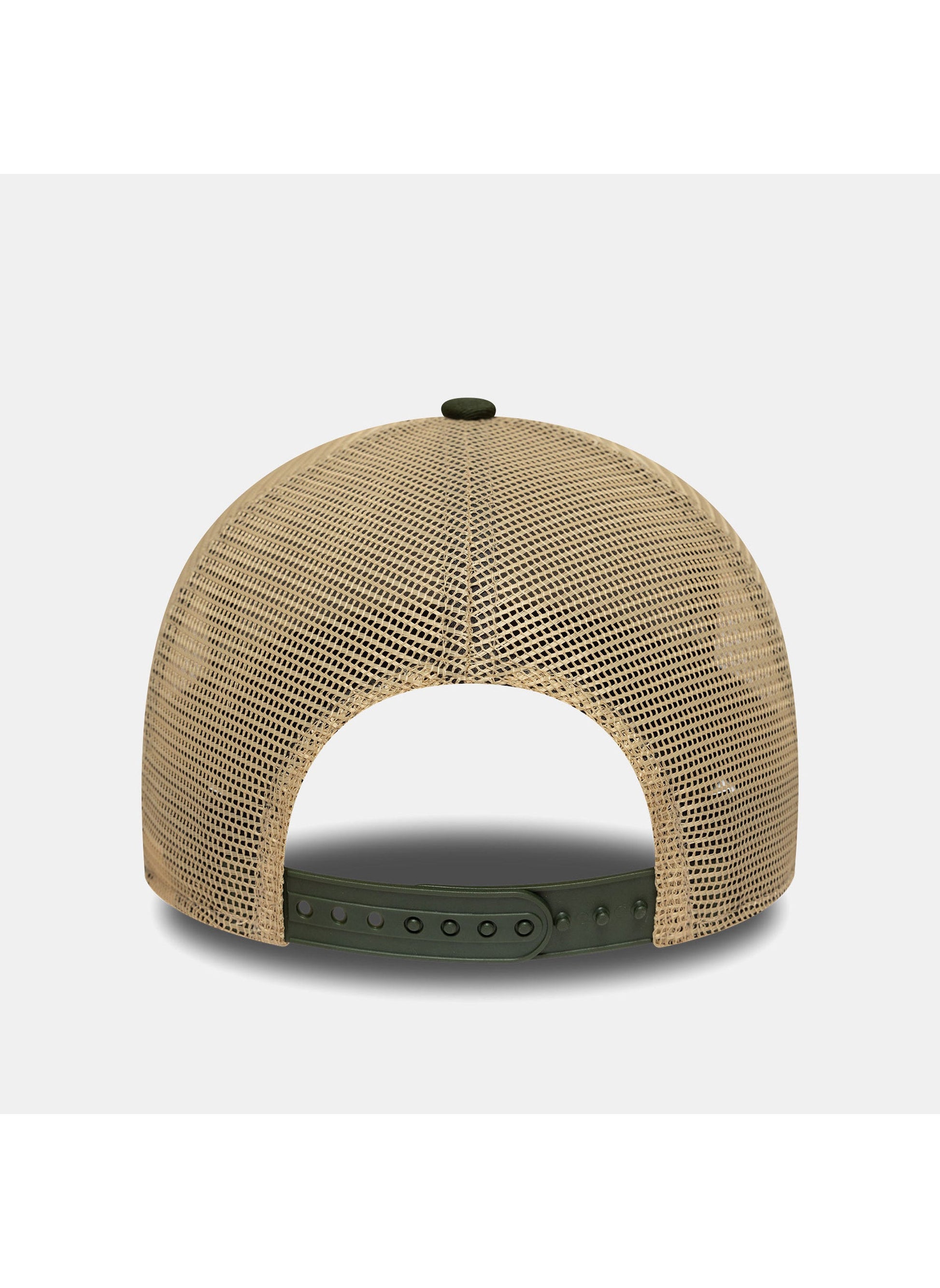 buy-new-era-men-s-animal-patch-trucker-cap_g5z