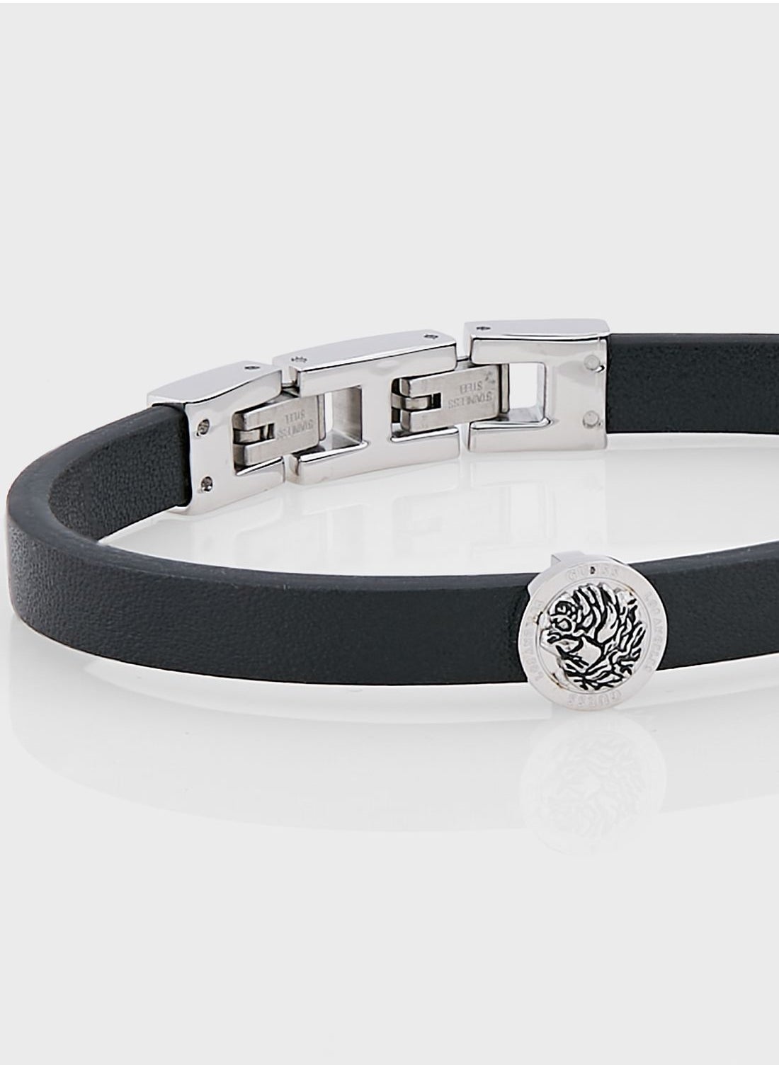 buy-guess-jumb03013jwstt-u-lion-coin-bracelet_agn
