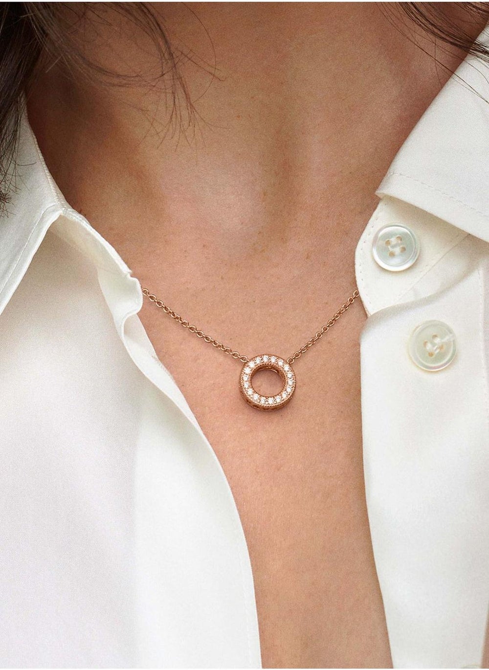 buy-pandora-pandora-logo-pava-c-circle-collier-necklace_07n