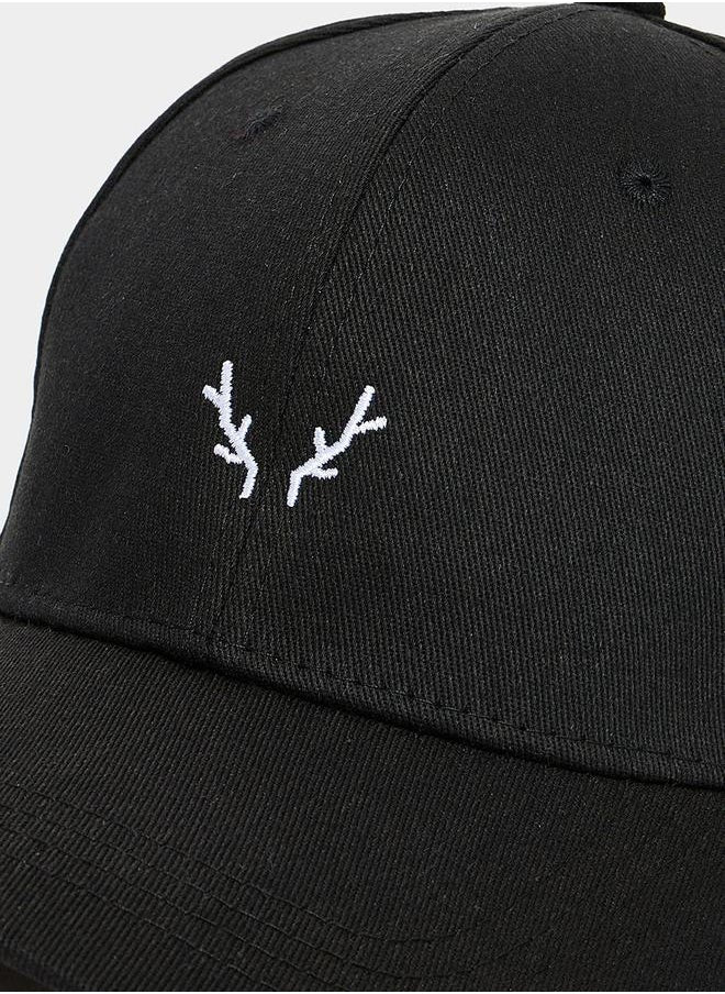 buy-styli-embroidered-detail-baseball-cap_6wl