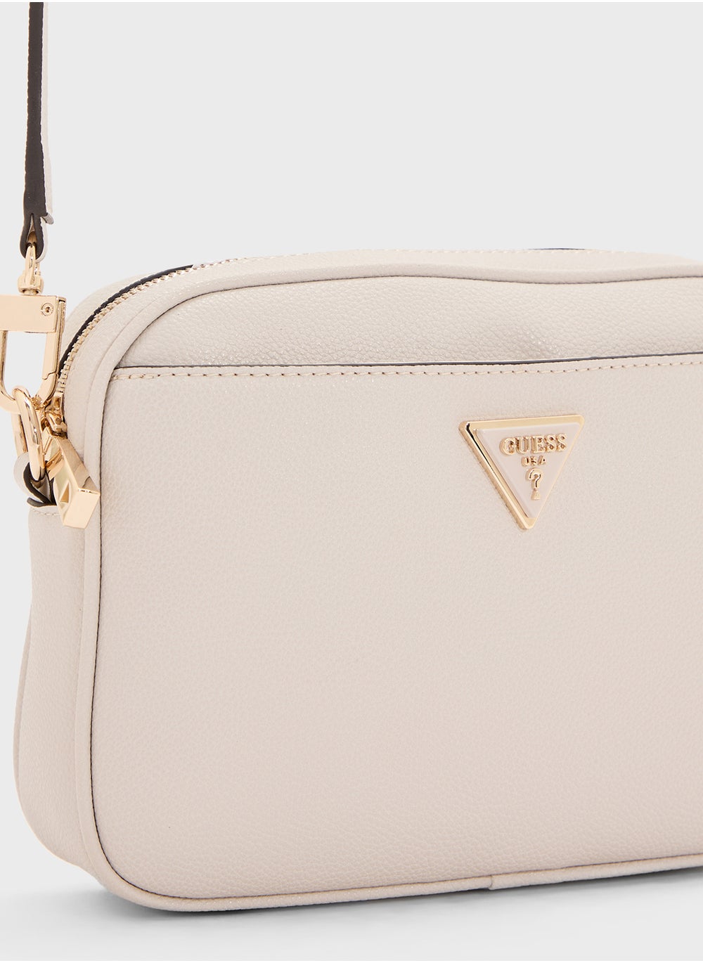 buy-guess-meridian-camera-bag_i17