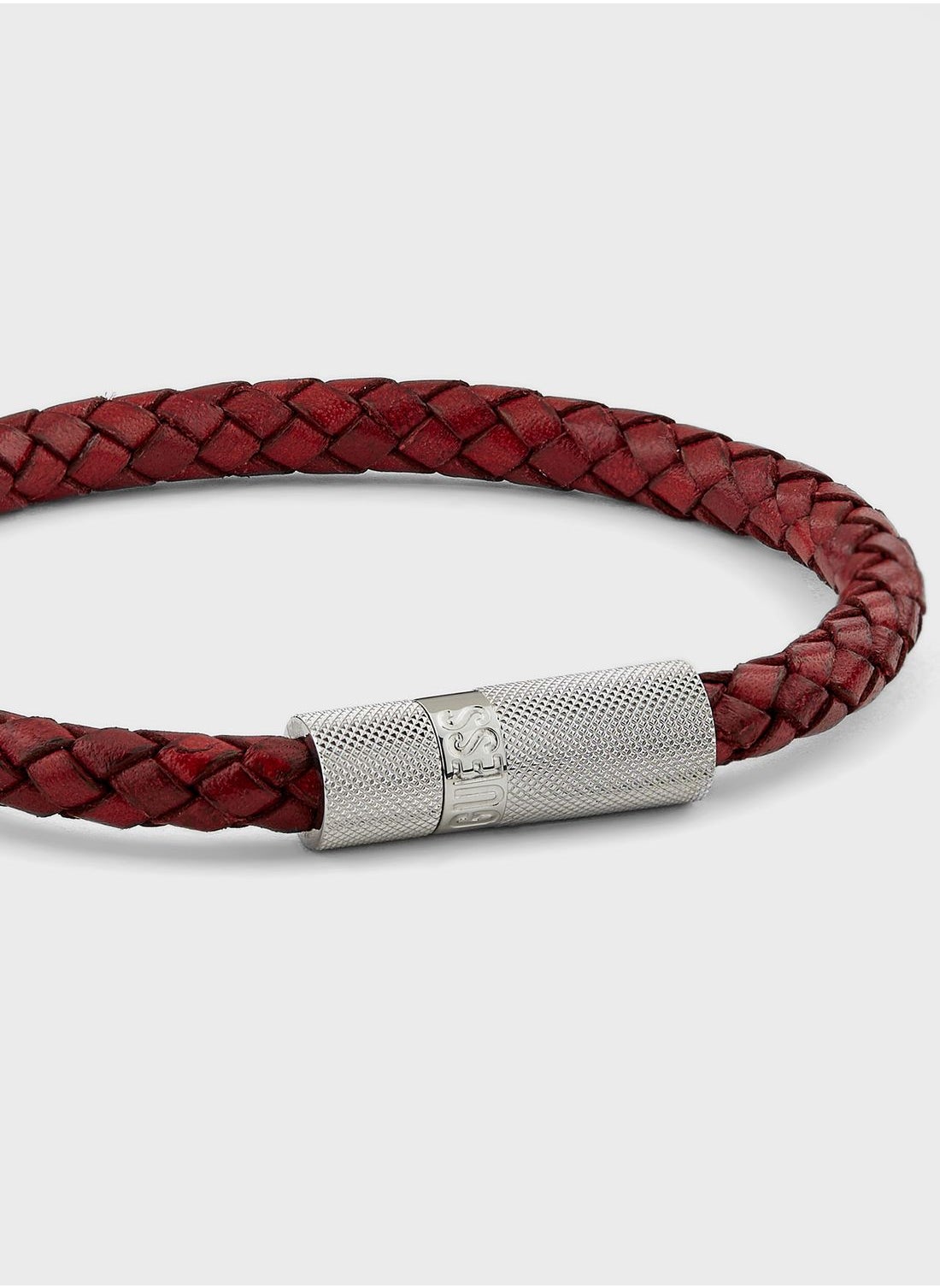 buy-guess-casual-leather-round-screw-jack-bracelet_vmx