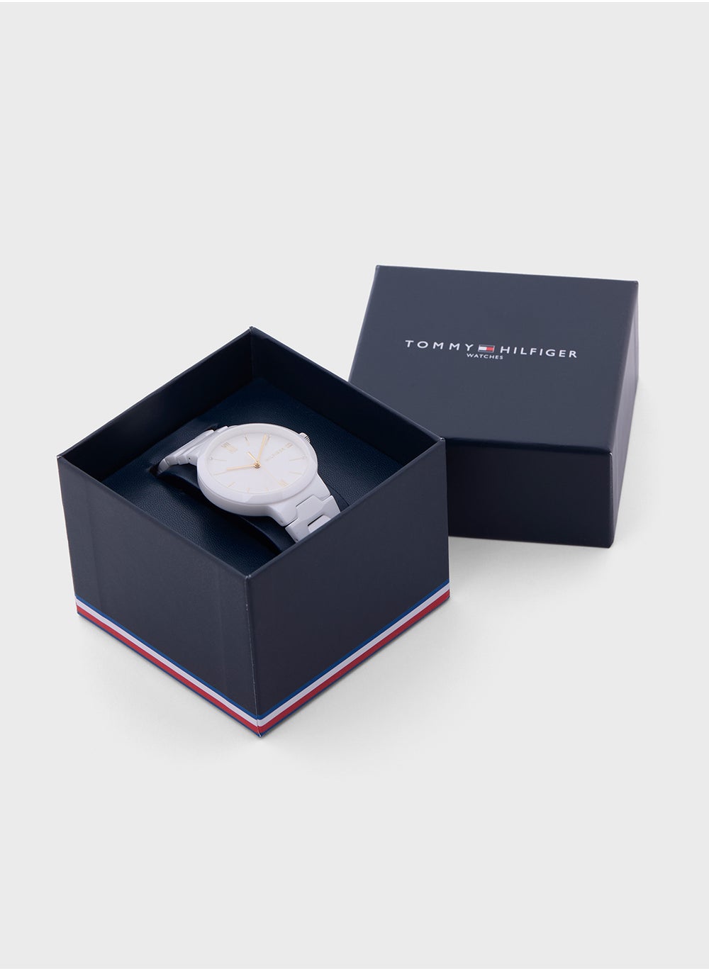 buy-tommy-hilfiger-avery-analog-watch_f8j