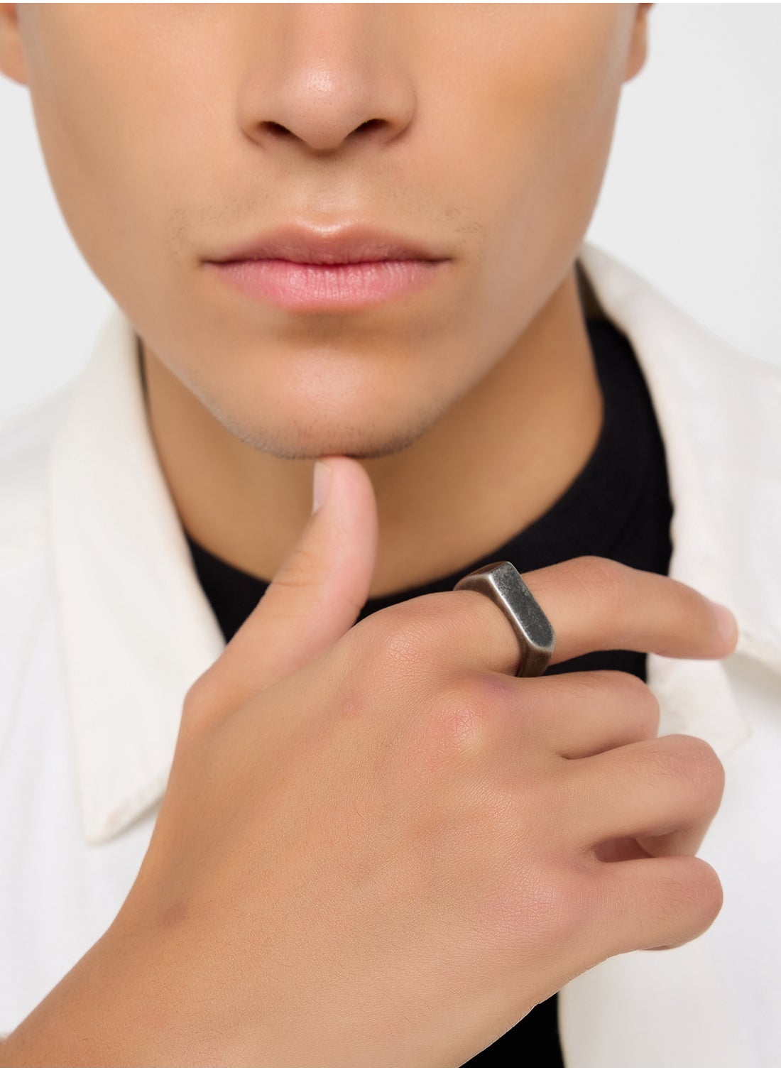 buy-seventy-five-signet-ring_kyw