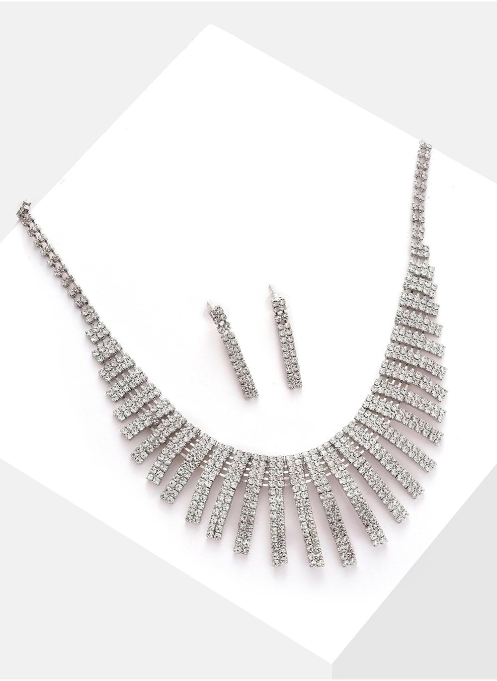 buy-sohi-white-stone-studded-jewellery-set_rff
