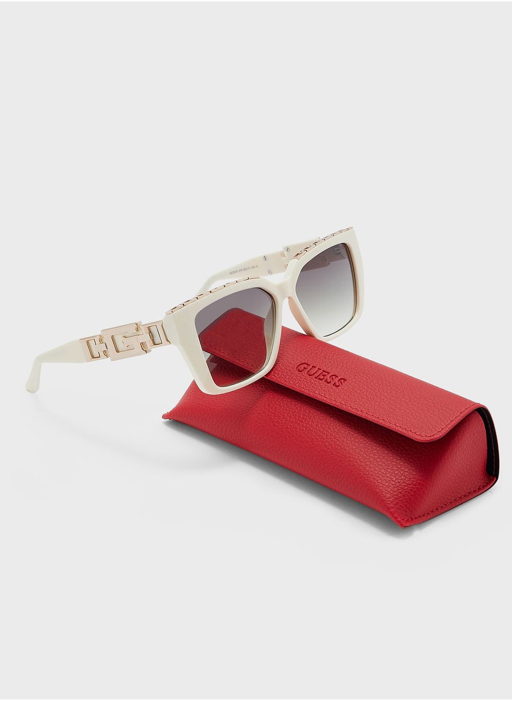 buy-guess-oversized-shape-sunglasses_r2z