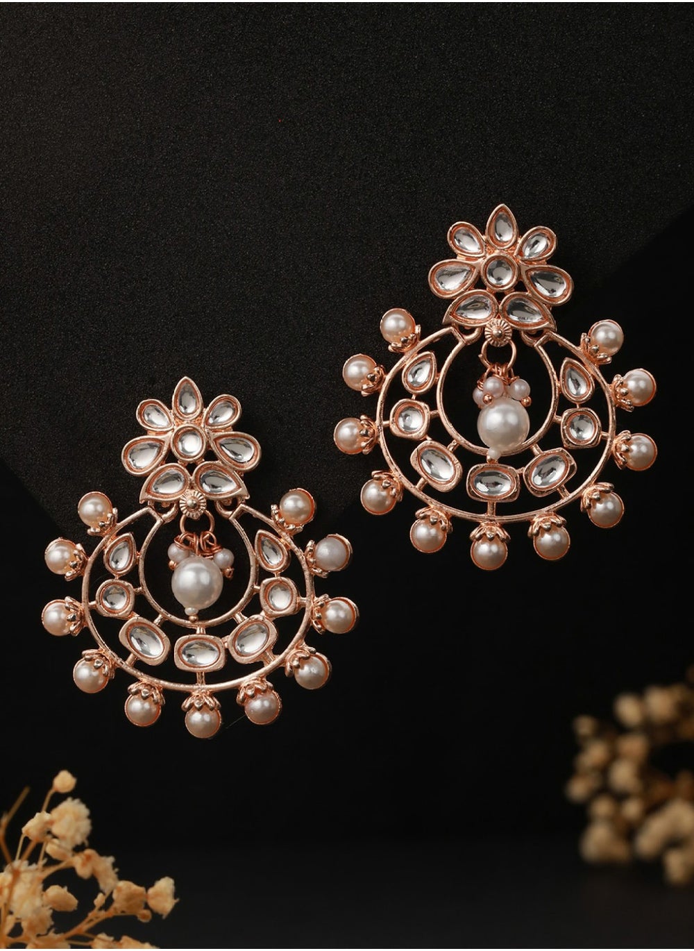buy-priyaasi-rose-contemporary-chandbalis_xec