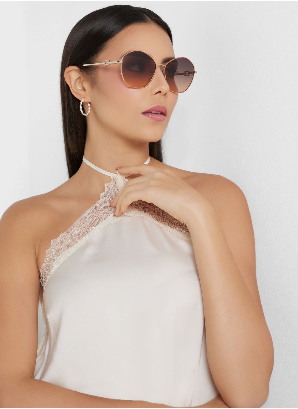 buy-guess-round-shape-sunglasses_l47