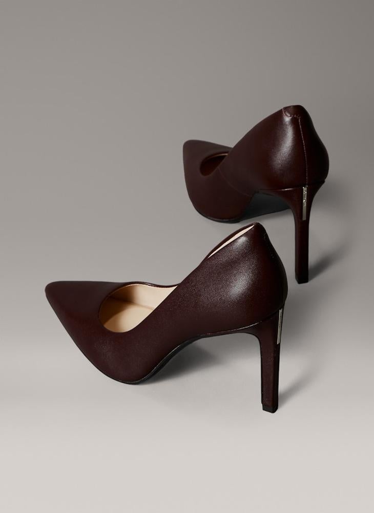 buy-calvin-klein-ess-stiletto-90-pumps_6vq
