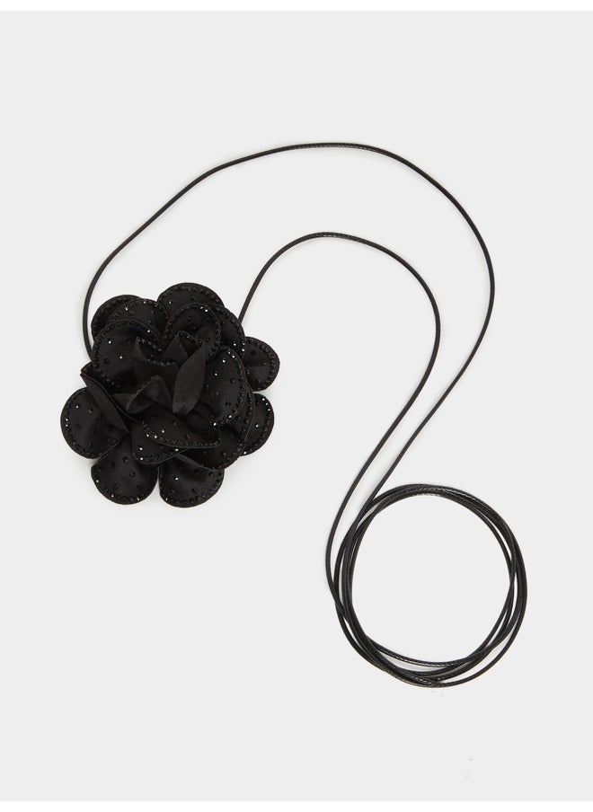 buy-styli-styli-flower-pendant-necklace_0yf