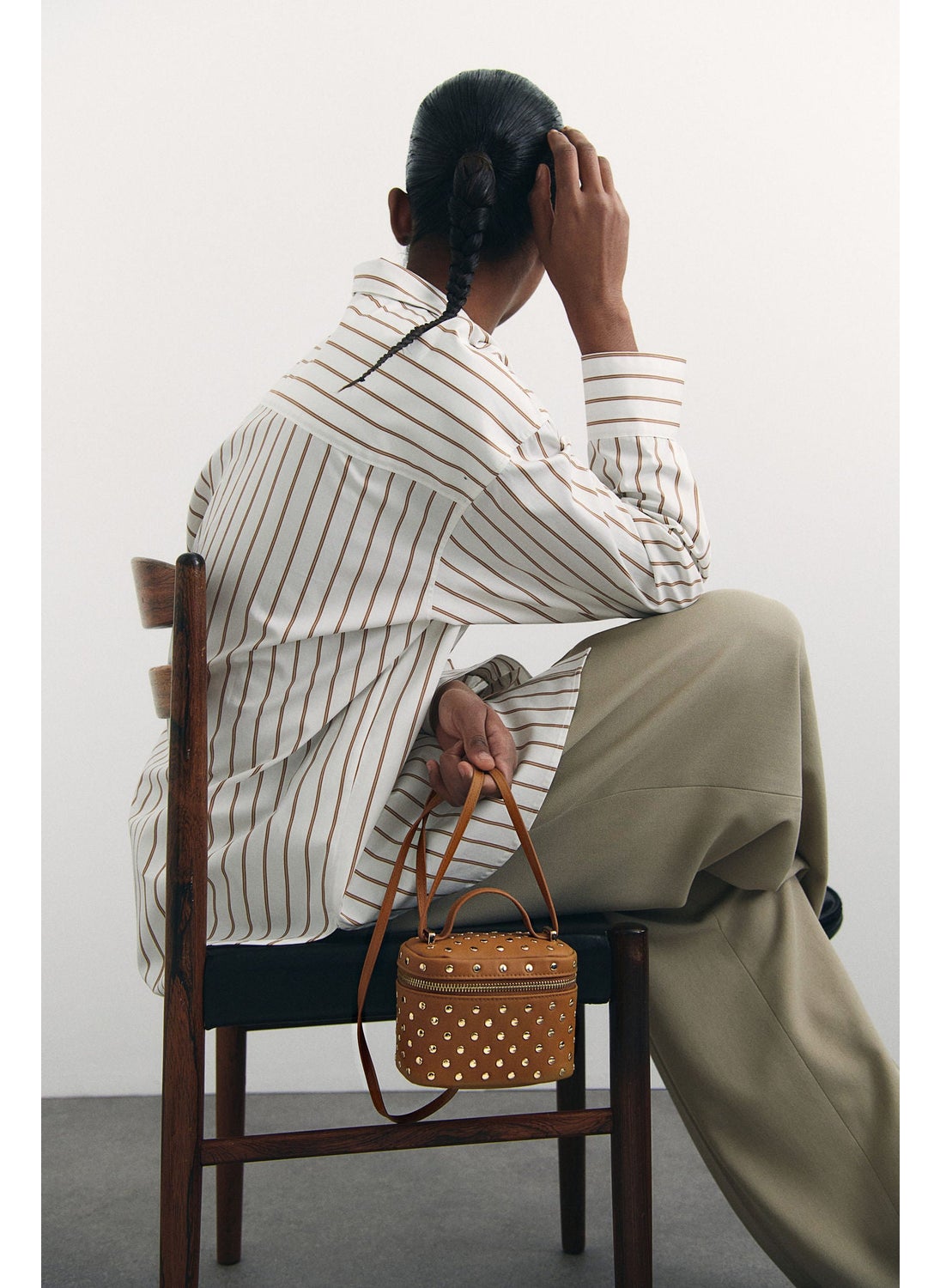 buy-h-m-embellished-wash-bag_nmp