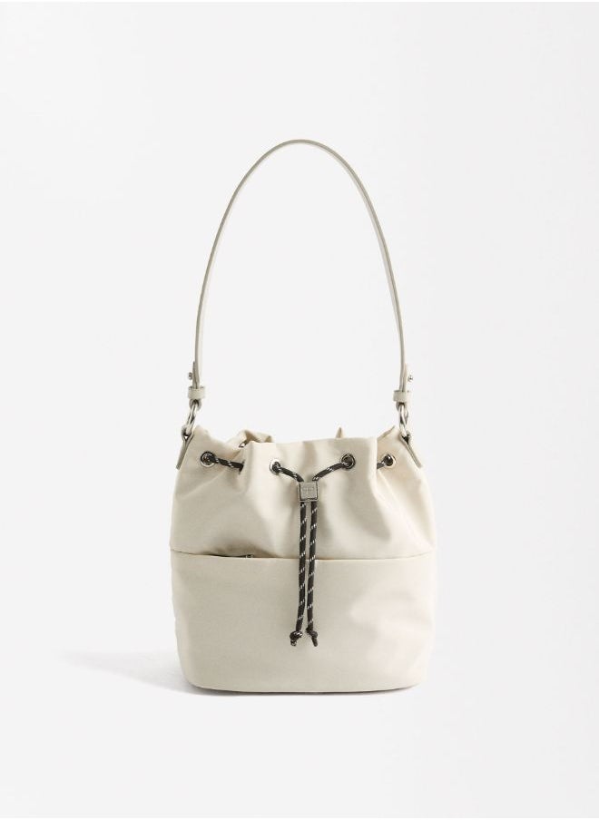 buy-parfois-nylon-shoulder-bag_qht