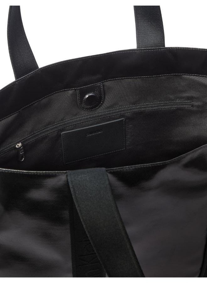buy-calvin-klein-jeans-logo-detailed-tote_zr0