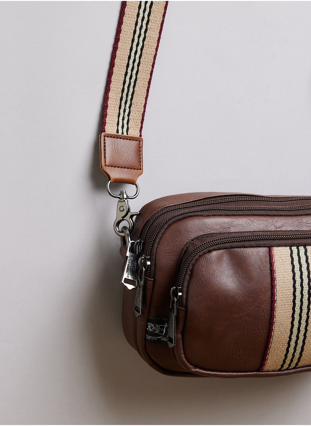 buy-robert-wood-webbing-detail-crossbody-messenger_e3h