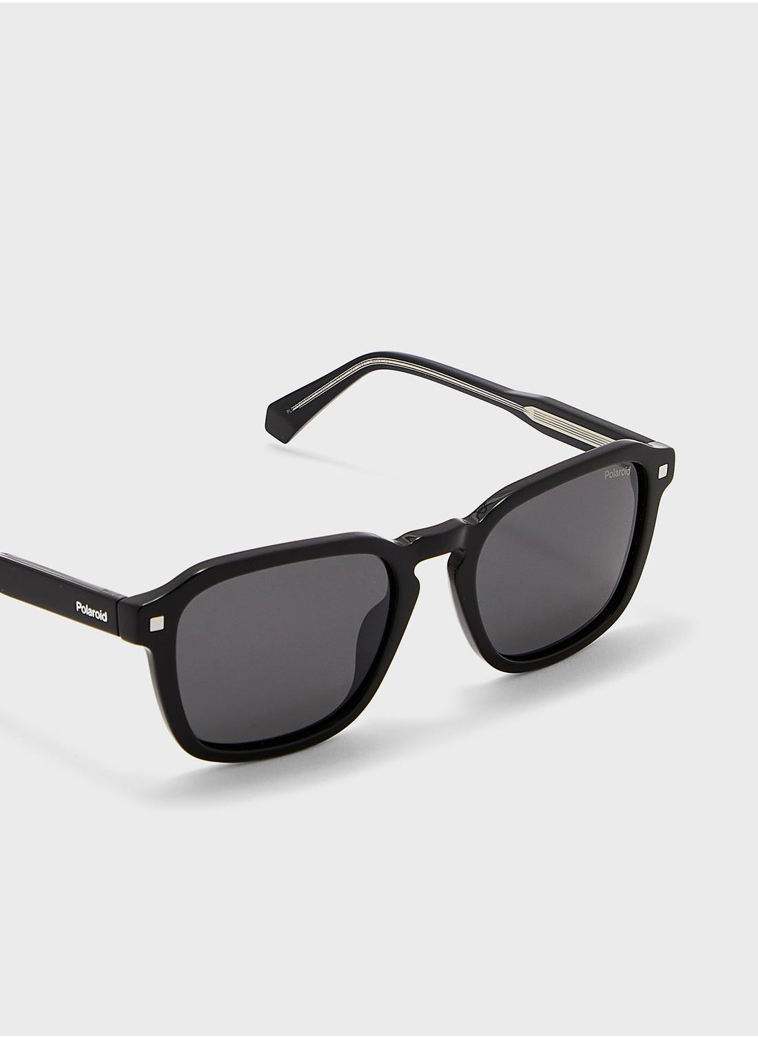 buy-polaroid-wayfarer-sunglasses_jeq