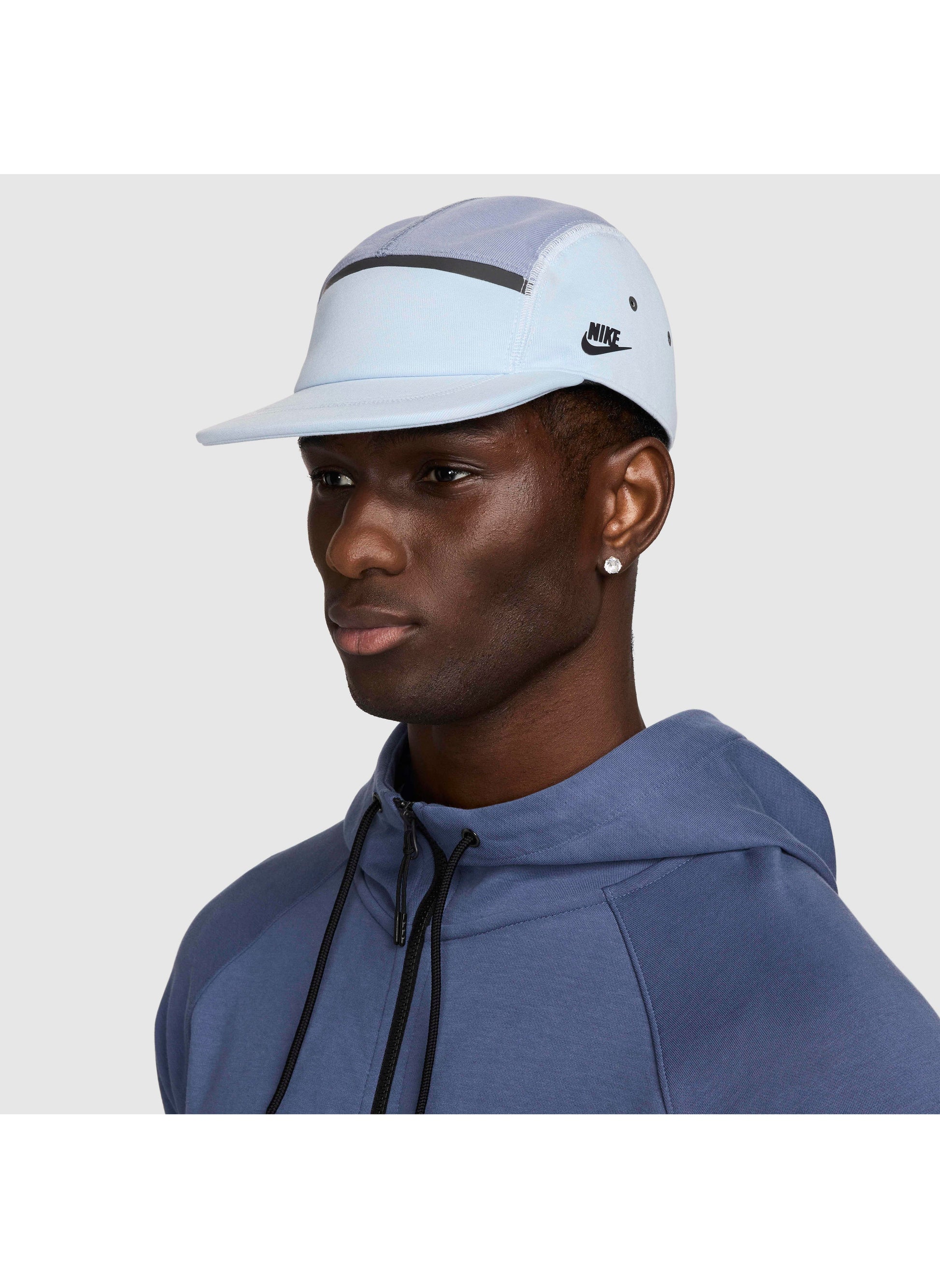 buy-nike-fly-unstructured-tech-fleece-cap_mfd