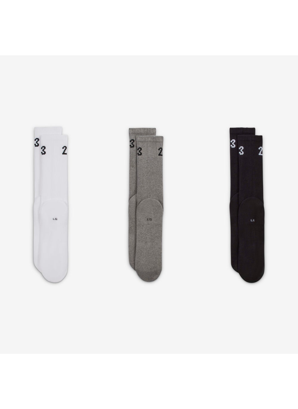 buy-jordan-essentials-crew-socks-3-pairs_6n3