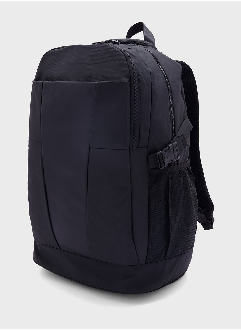 buy-robert-wood-backpack-with-laptop-partition-and-multiple-pockets_wb5
