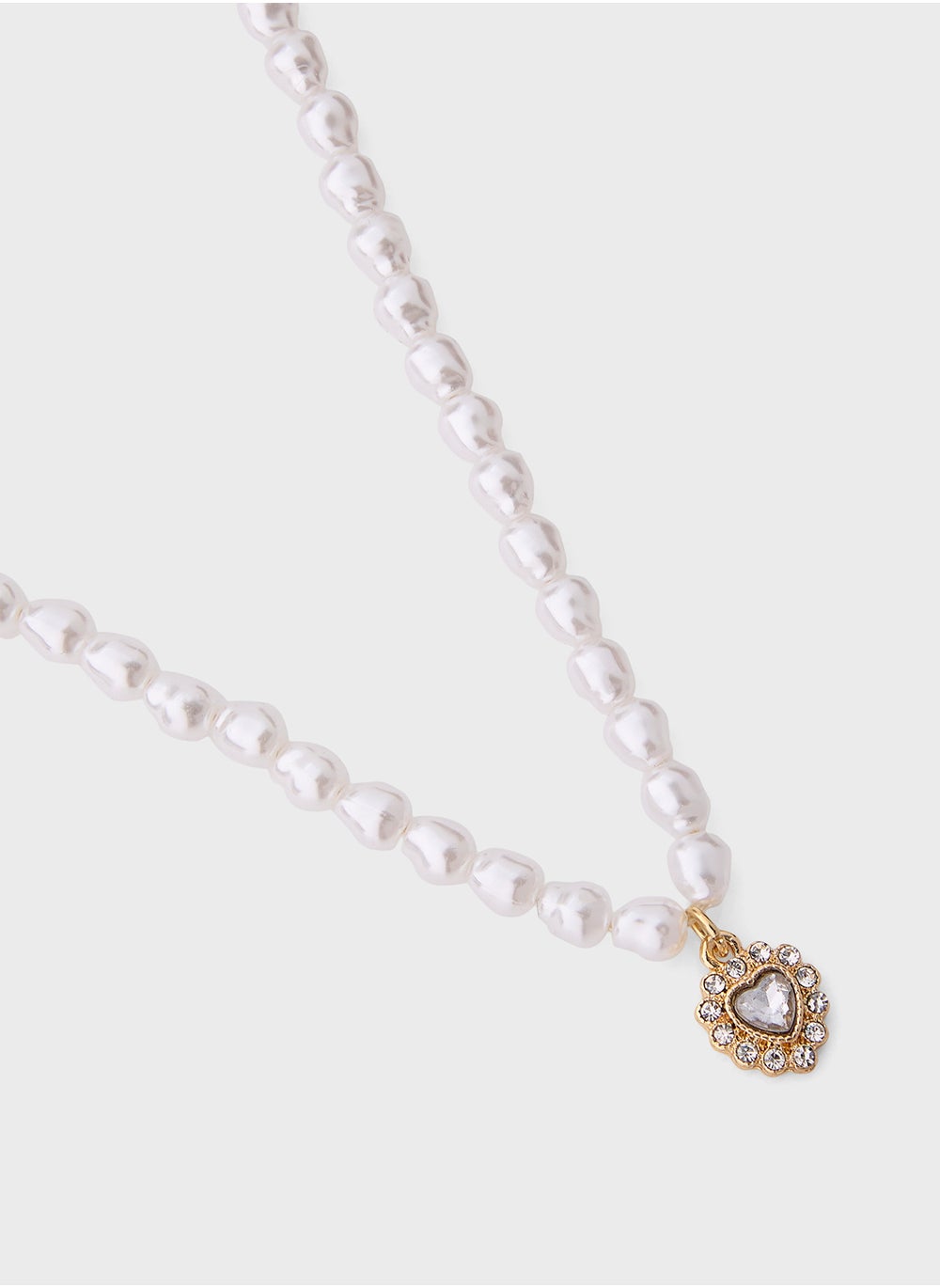 buy-ella-limited-edition-by-namshi-layered-pearl-pendant-necklace_wt6