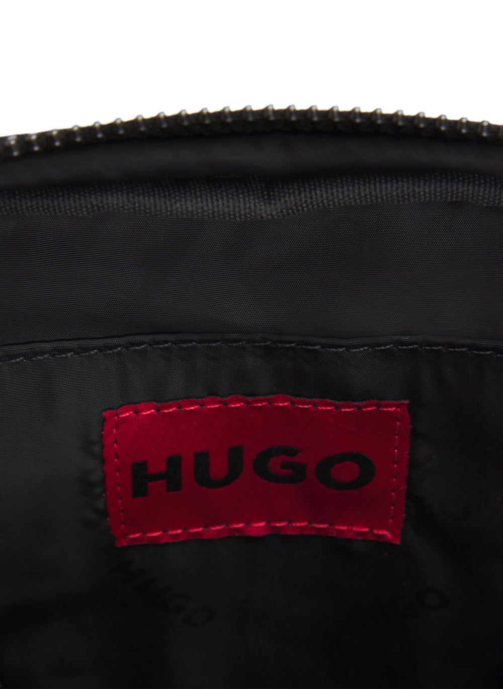 buy-hugo-reporter-bag-with-branded-adjustable-strap-and-zip-closure_6q8