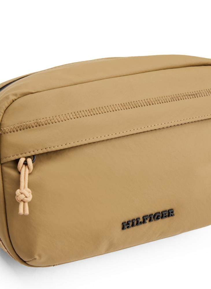 buy-tommy-hilfiger-reporter-bag_tar