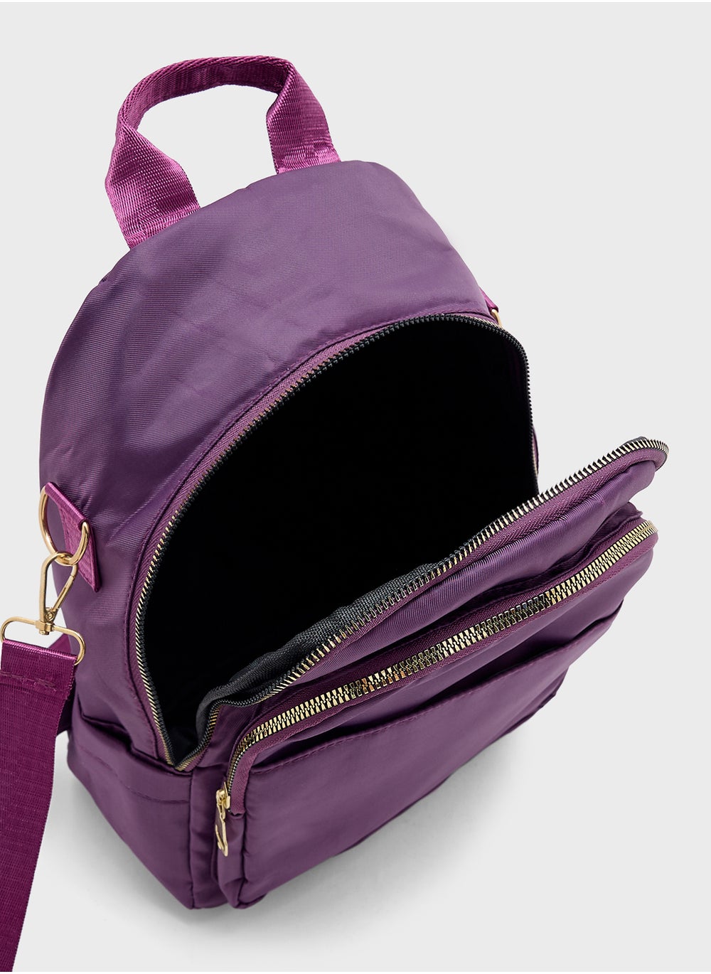 buy-ginger-metal-zip-detail-multi-pocket-backpack_tnx