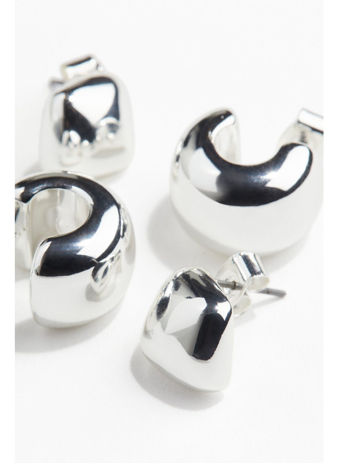 buy-h-m-2-pairs-earrings_c8a