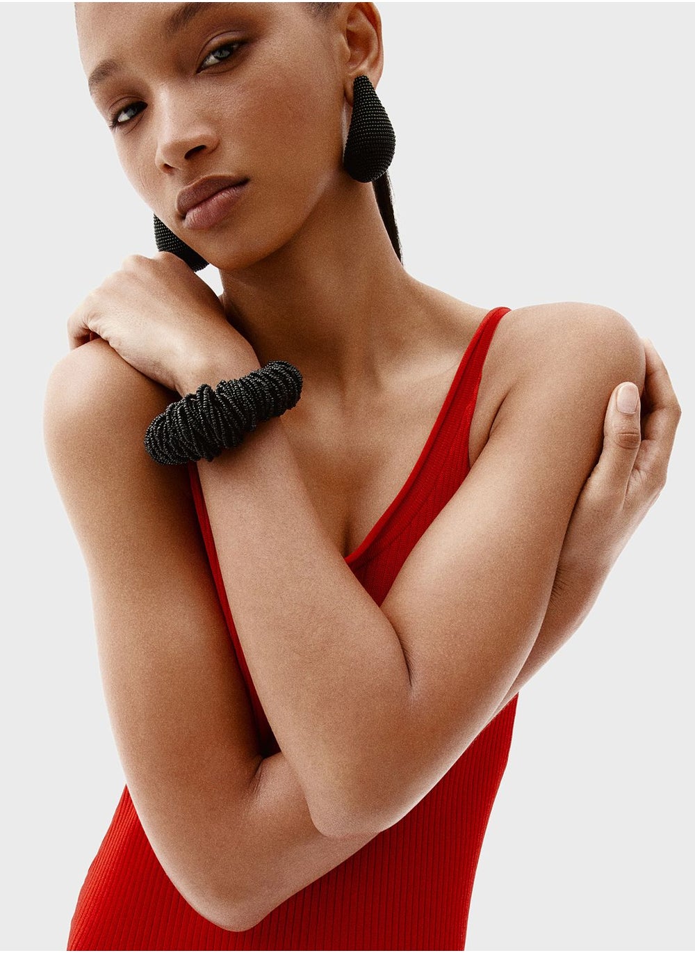 buy-h-m-glass-bead-statement-bracelet_aq5