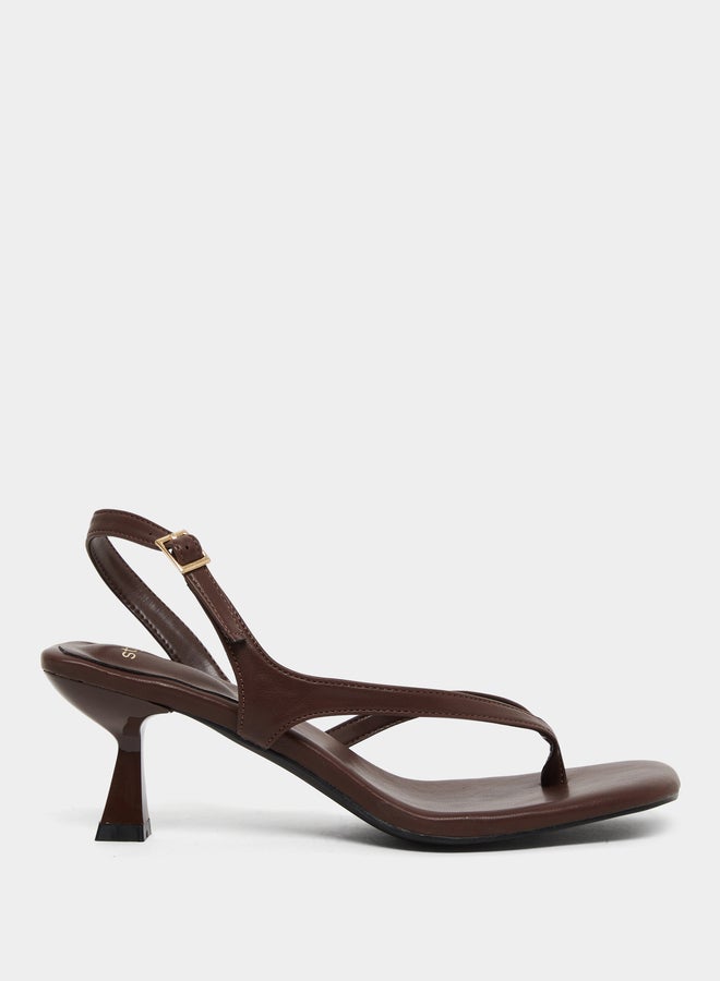 buy-styli-styli-brown-kitten-heel-thong-sandals_9qr