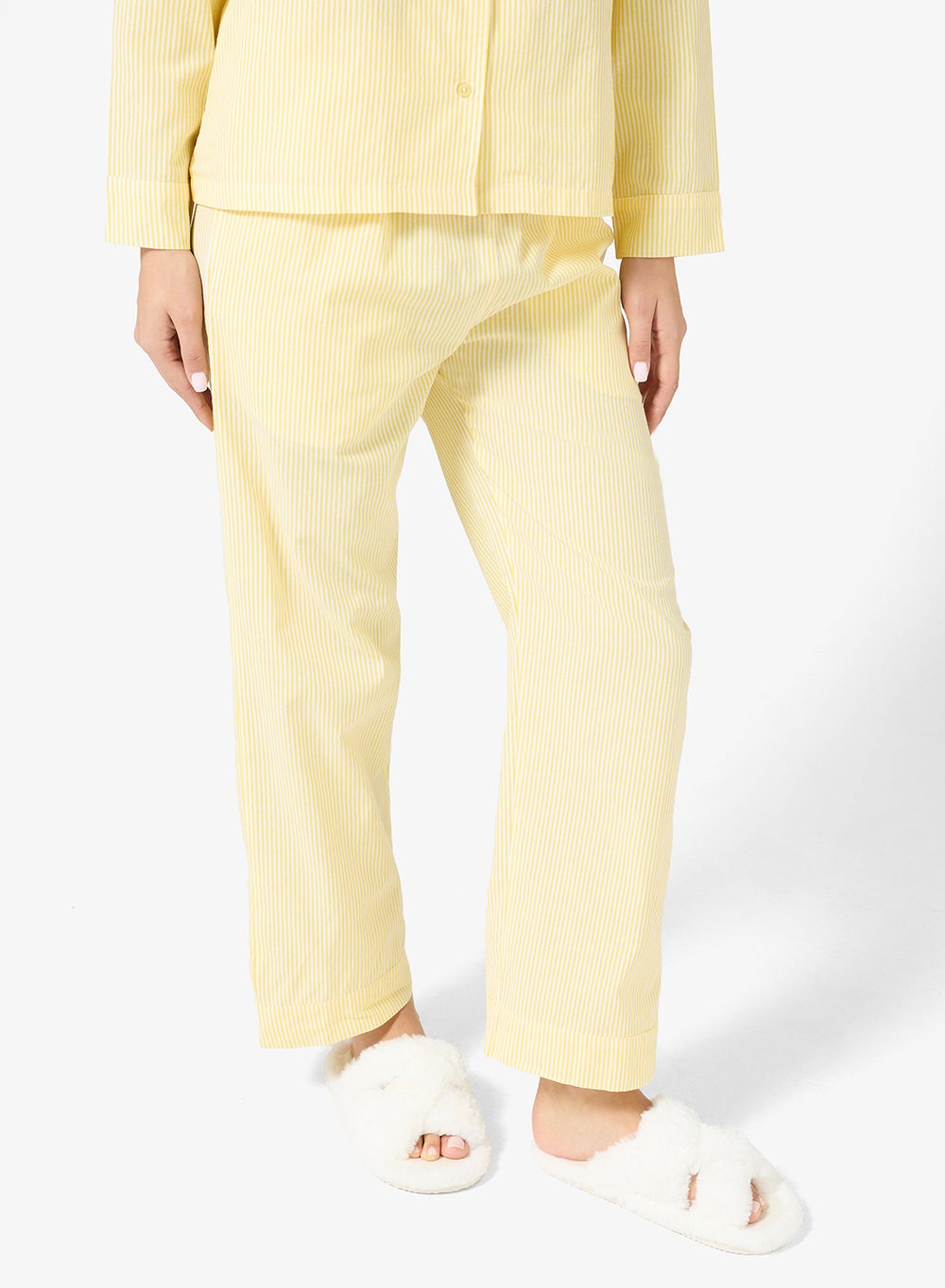 buy-ginger-cozy-faux-fur-bedroom-slipper_7ia