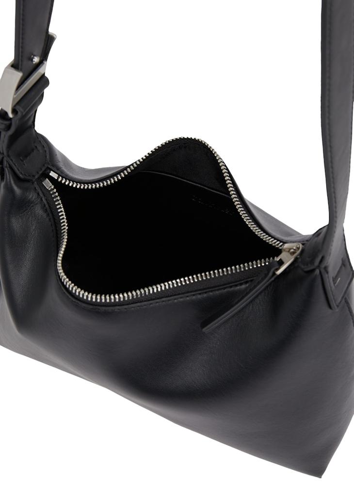 buy-calvin-klein-medium-crossbody-bag-with-hardware-strap_zjj