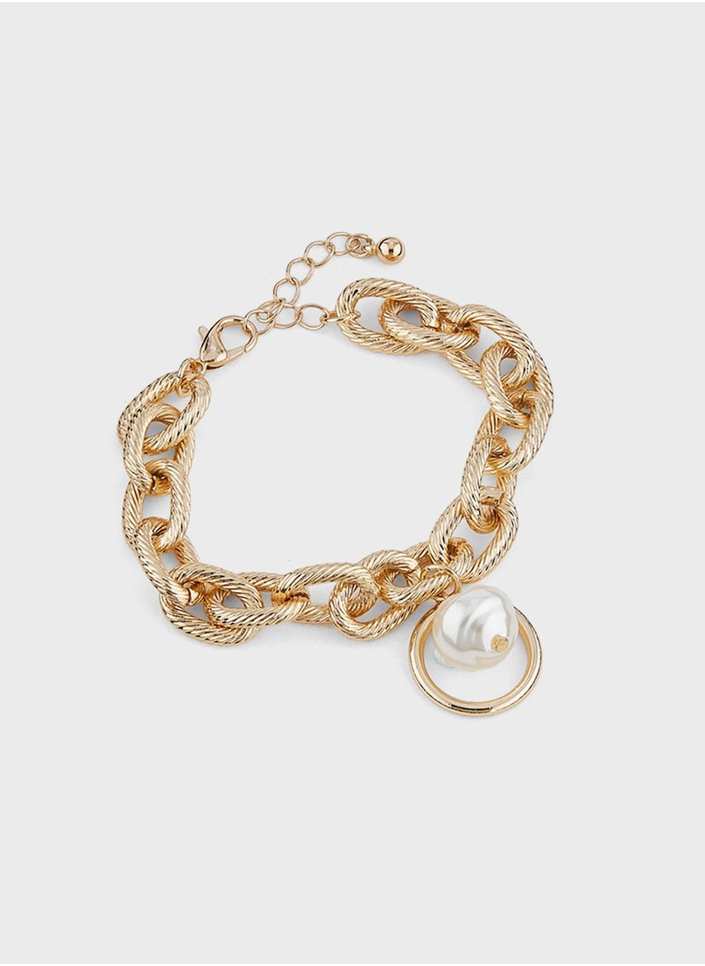 buy-ella-limited-edition-by-namshi-pearl-charm-chain-bracelet_0es