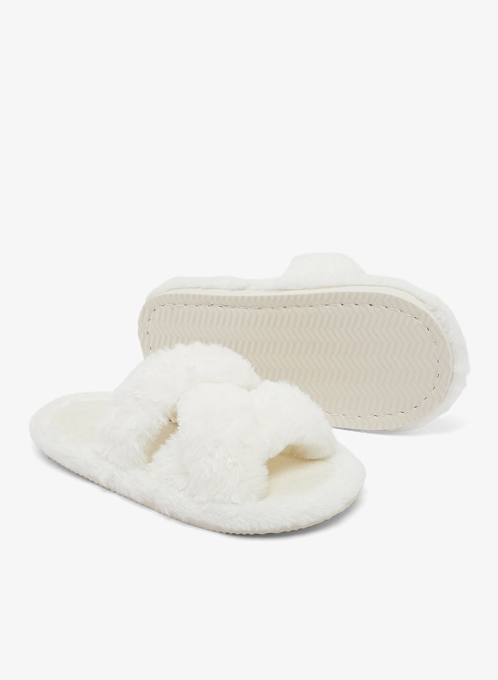 buy-ginger-cozy-faux-fur-bedroom-slipper_2hs