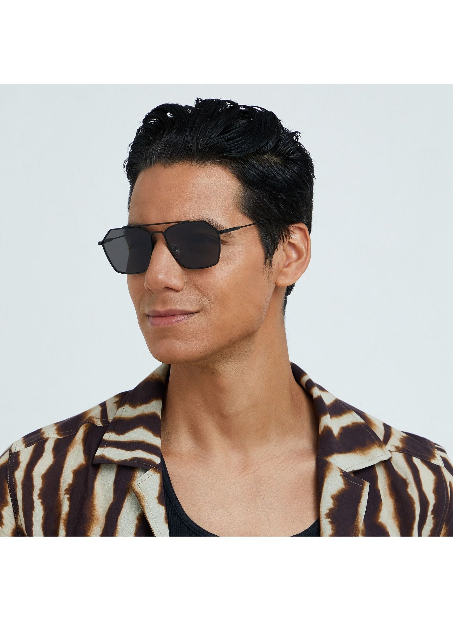 buy-30sundays-30sundays-figaro-la-french-collection-men-s-aviator-sunglasses-black-gray_z03