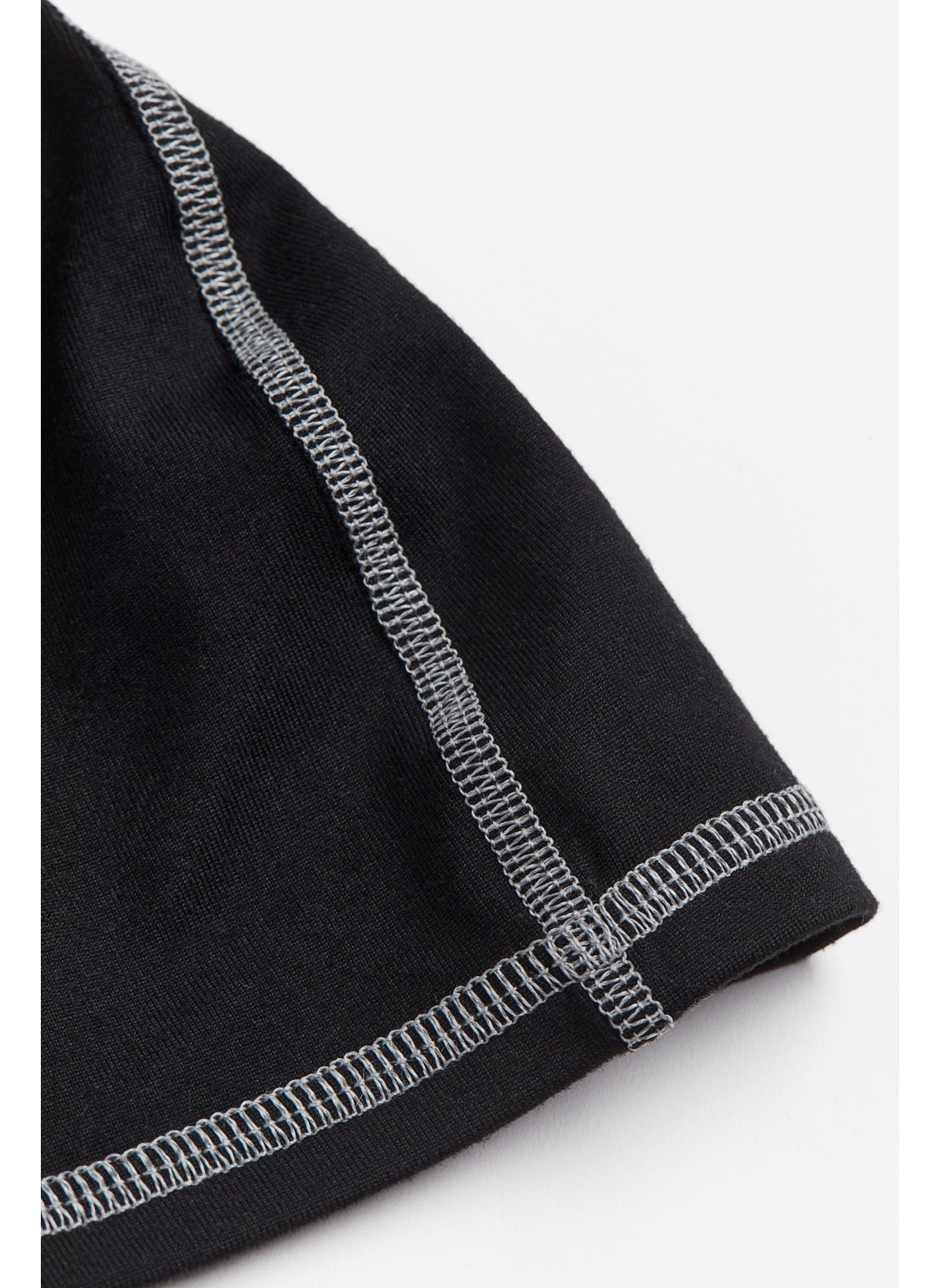 buy-h-m-warm-running-beanie_vz9