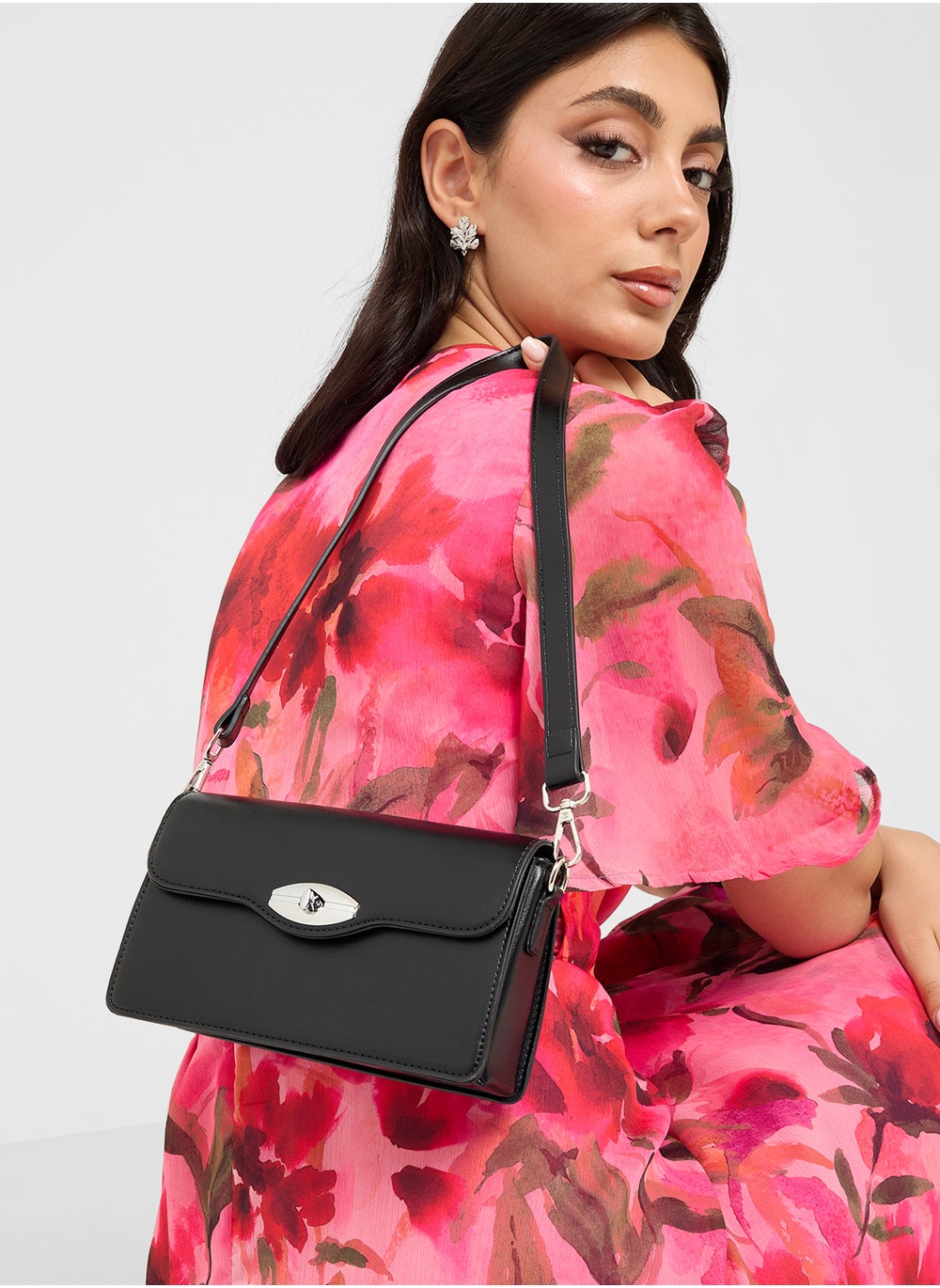 buy-khizana-ladies-shoulder-bag_fk3
