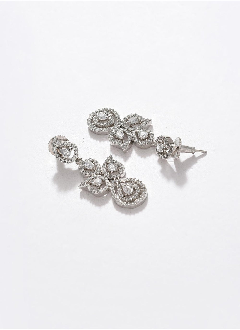buy-sohi-white-stone-studded-jewellery-set_k1o
