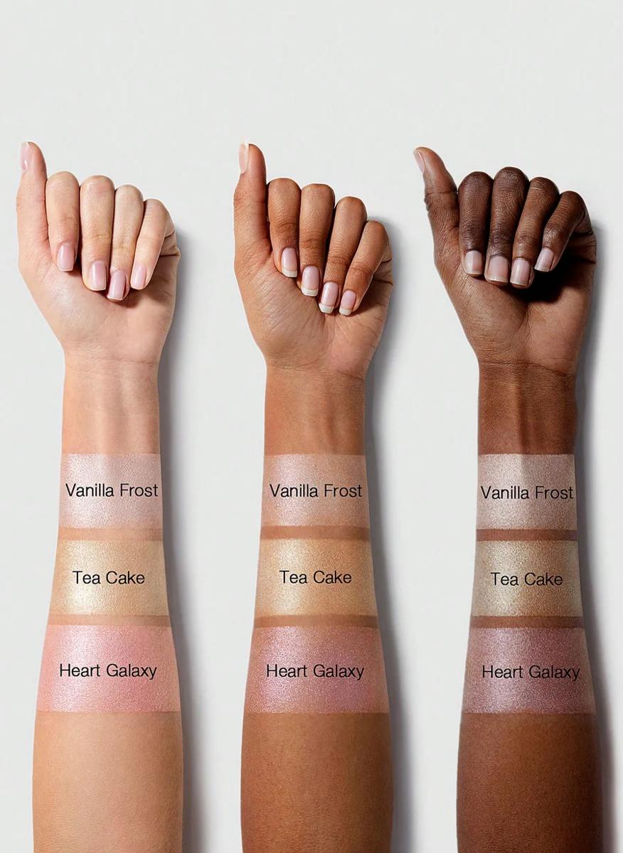 buy-sheglam-sheglam-lunar-glow-highlighter-heart-galaxy_it0