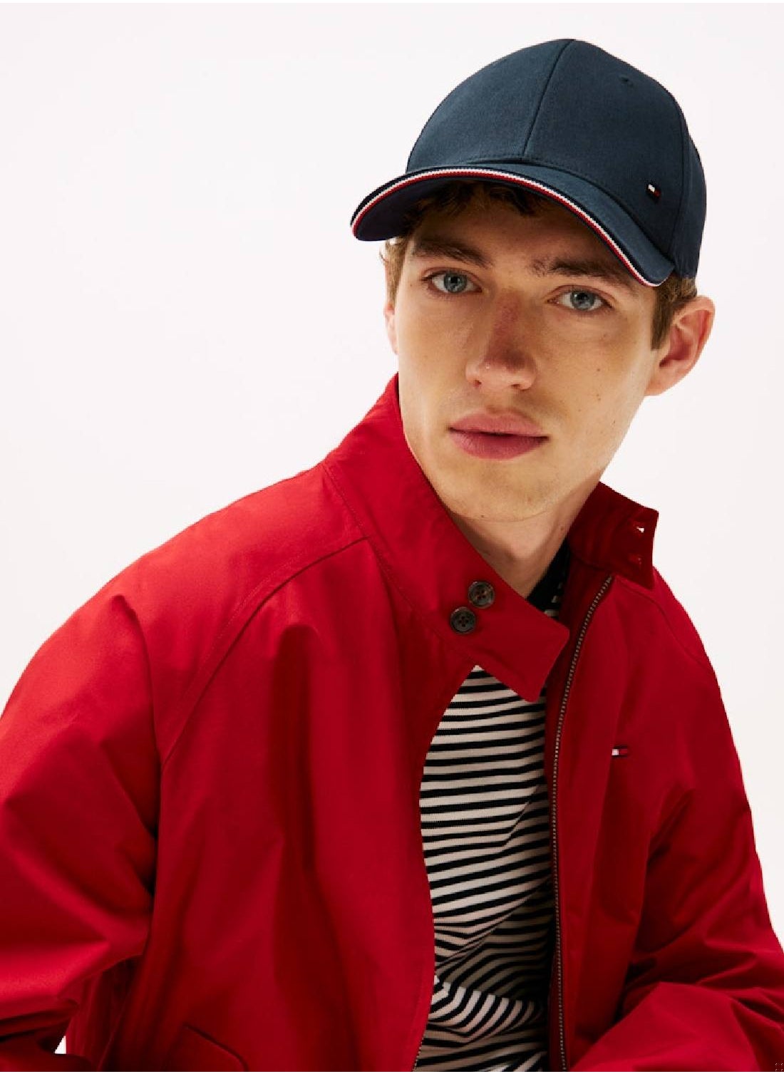 buy-tommy-hilfiger-signature-flag-six-panel-baseball-cap_itd