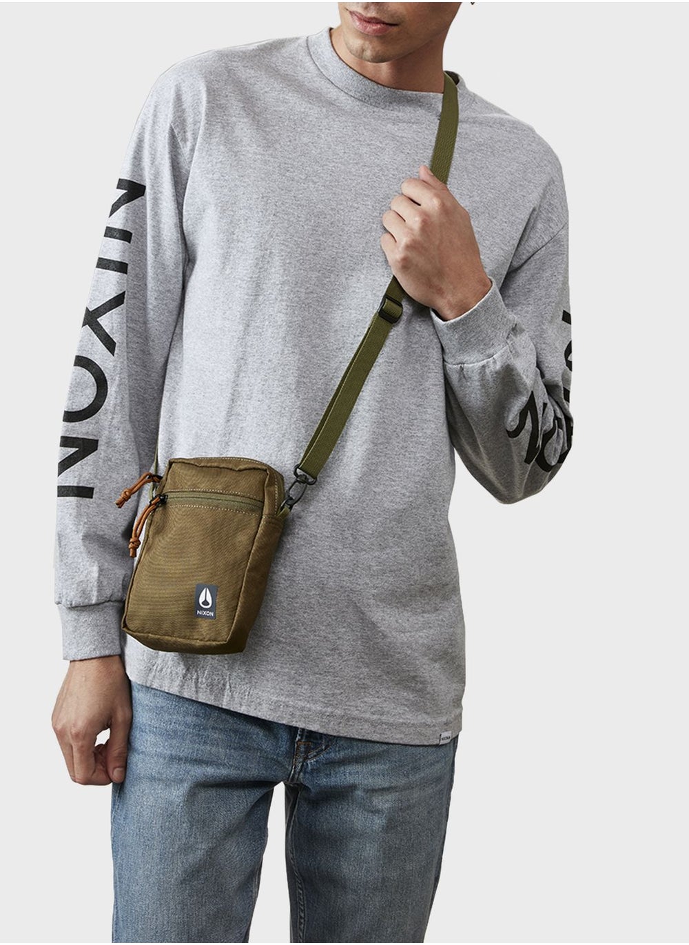 buy-nixon-stash-bag-crossbody_q5y