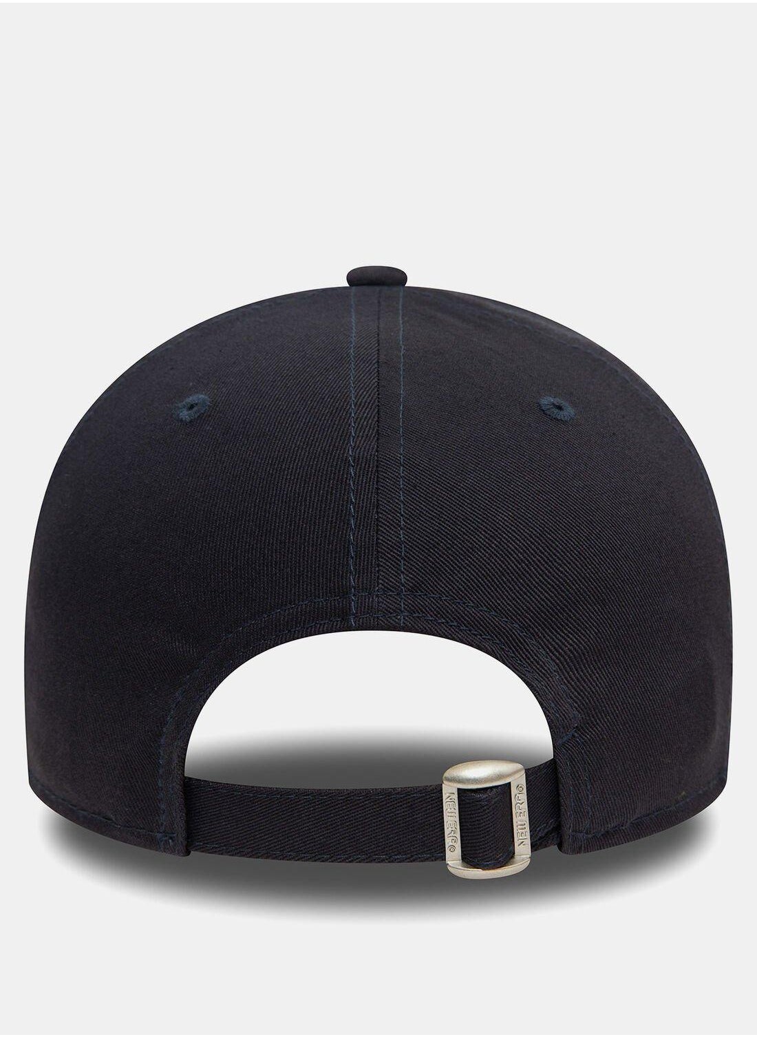 buy-new-era-men-s-mlb-new-york-yankees-team-outline-9forty-cap_aw9