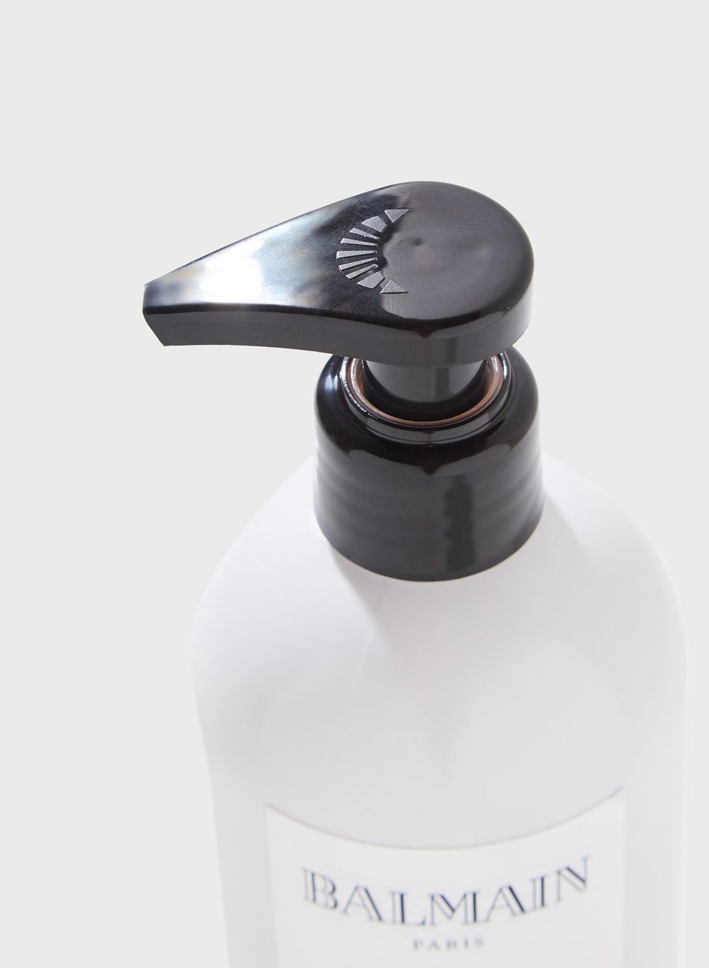 buy-balmain-paris-hair-couture-volume-shampoo-300ml_tt8