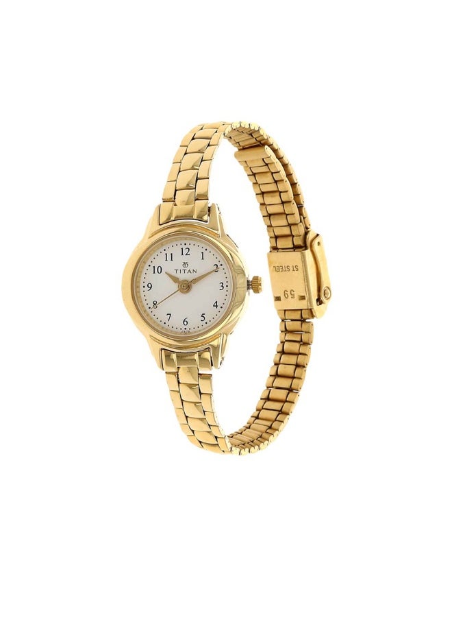 buy-titan-titan-quartz-analog-white-dial-stainless-steel-strap-watch-for-women_ebm
