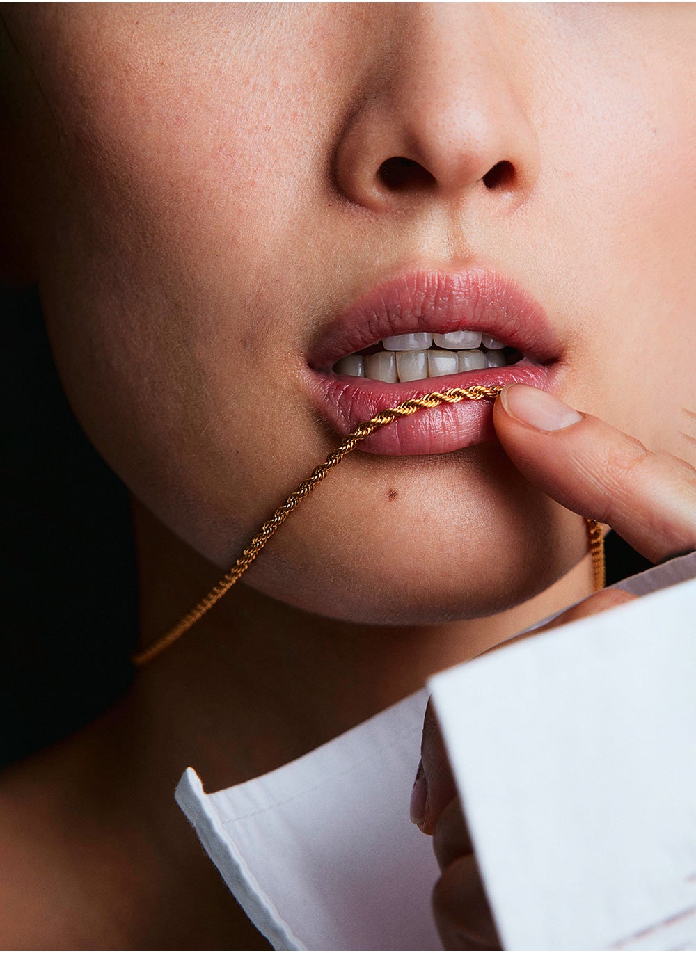 buy-h-m-gold-plated-necklace_vmt