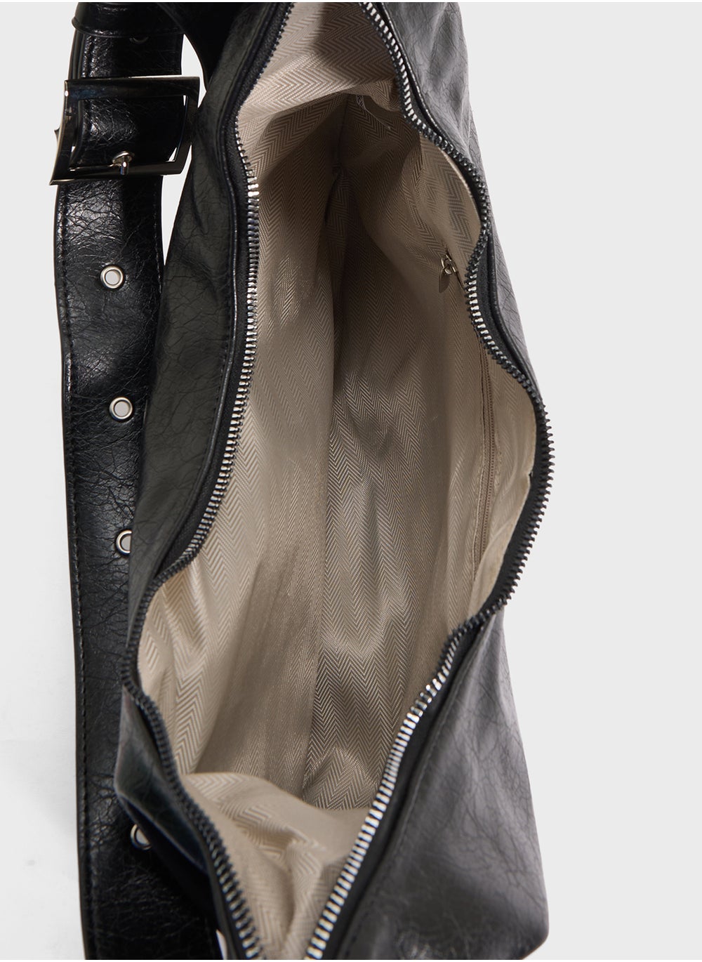 buy-ginger-casual-crossbody-bag_i73