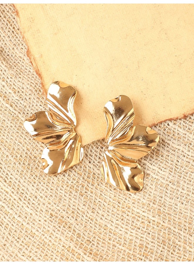 buy-sohi-casual-stud-earrings_ltu
